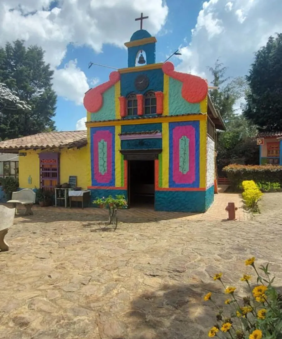 Miraluna Santa Elena  Santa Elena (Antioquia)